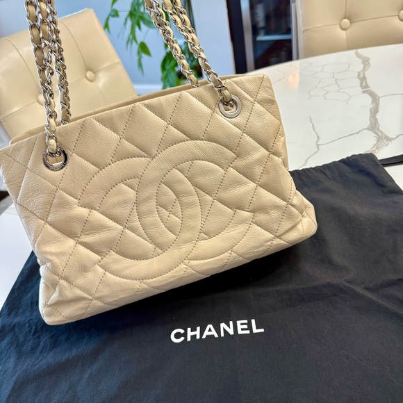 CHANEL Handbags - Chanel Beige Quilted Caviar Leather AUTHENTIC Shoulder Bag